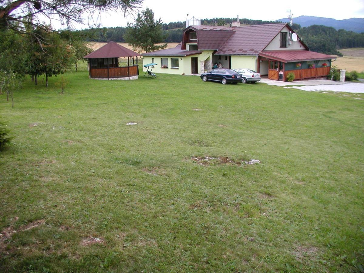 Penzion Drevenik Hotel Spisske Podhradie Exterior photo
