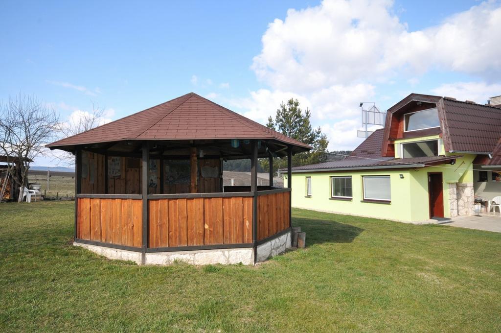 Penzion Drevenik Hotel Spisske Podhradie Exterior photo